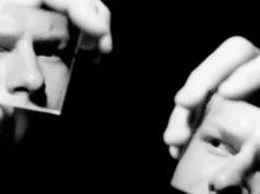 Pse është mirë të bisedosh me vetveten; Sekreti i vogël i mendjes së qetë