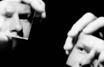 Pse është mirë të bisedosh me vetveten; Sekreti i vogël i mendjes së qetë