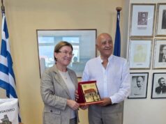 Kryebashkiakja e Roskovecit Majlinda Bufi, vizitë zyrtare në Lefkada. Takimi me kryebashkiakun Verginis.