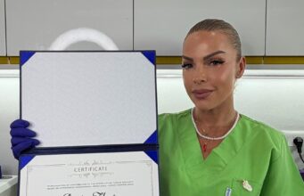 DR. DENISA ZHEGU: Bukuria nuk është të dukesh më e re, por të dukesh si versioni më i mirë i vetes
